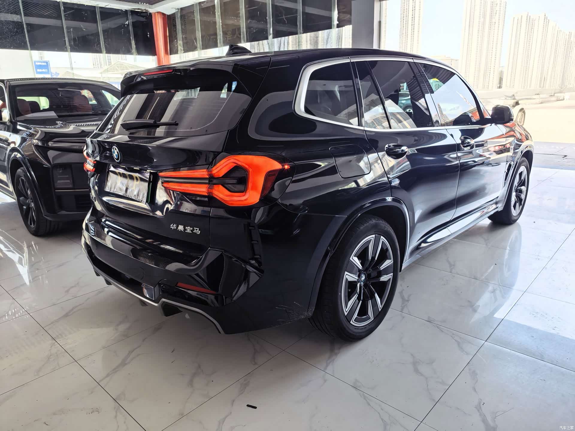 BMW iX3, 2023 9