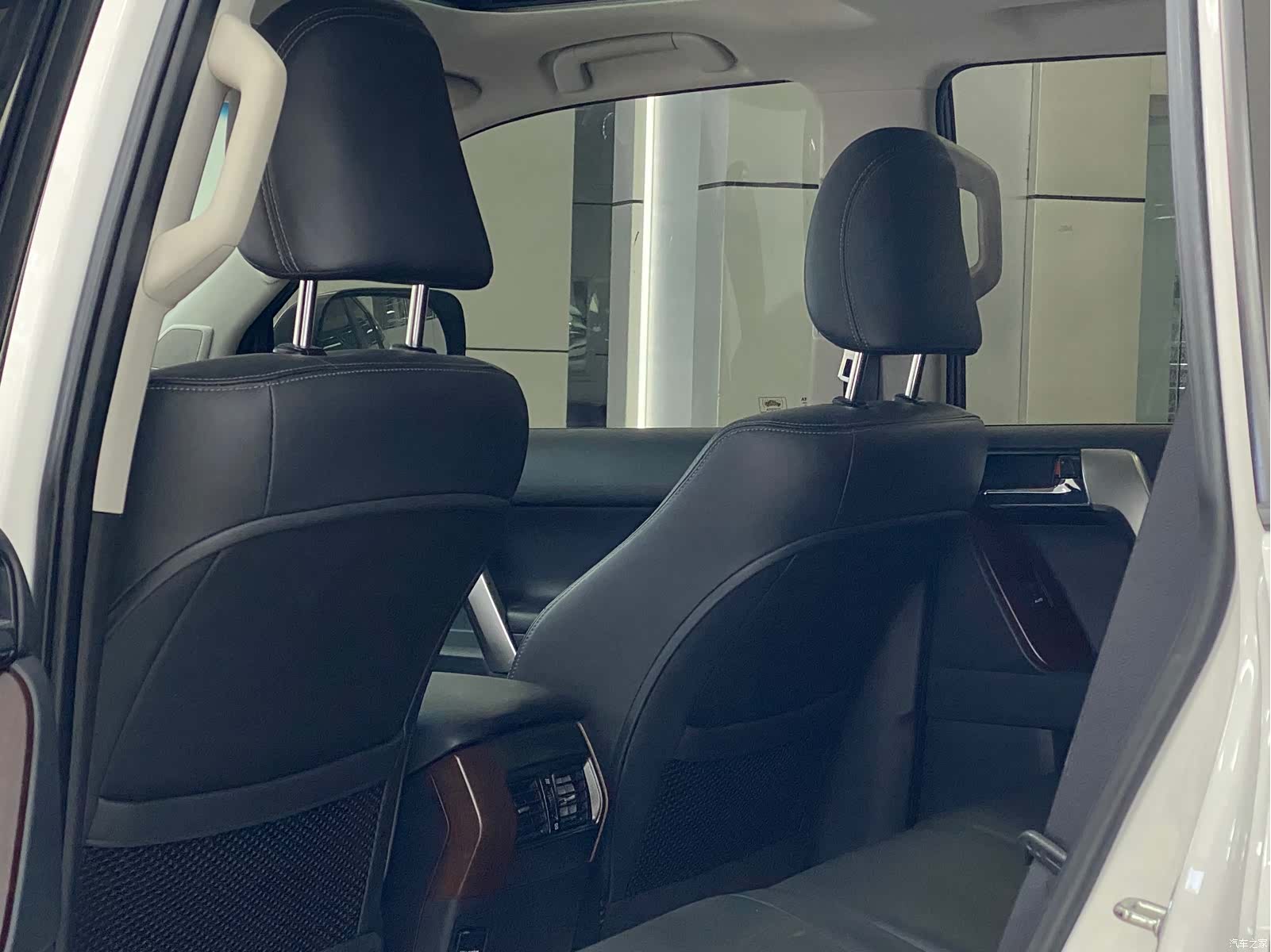 Toyota Prado, 2016 6