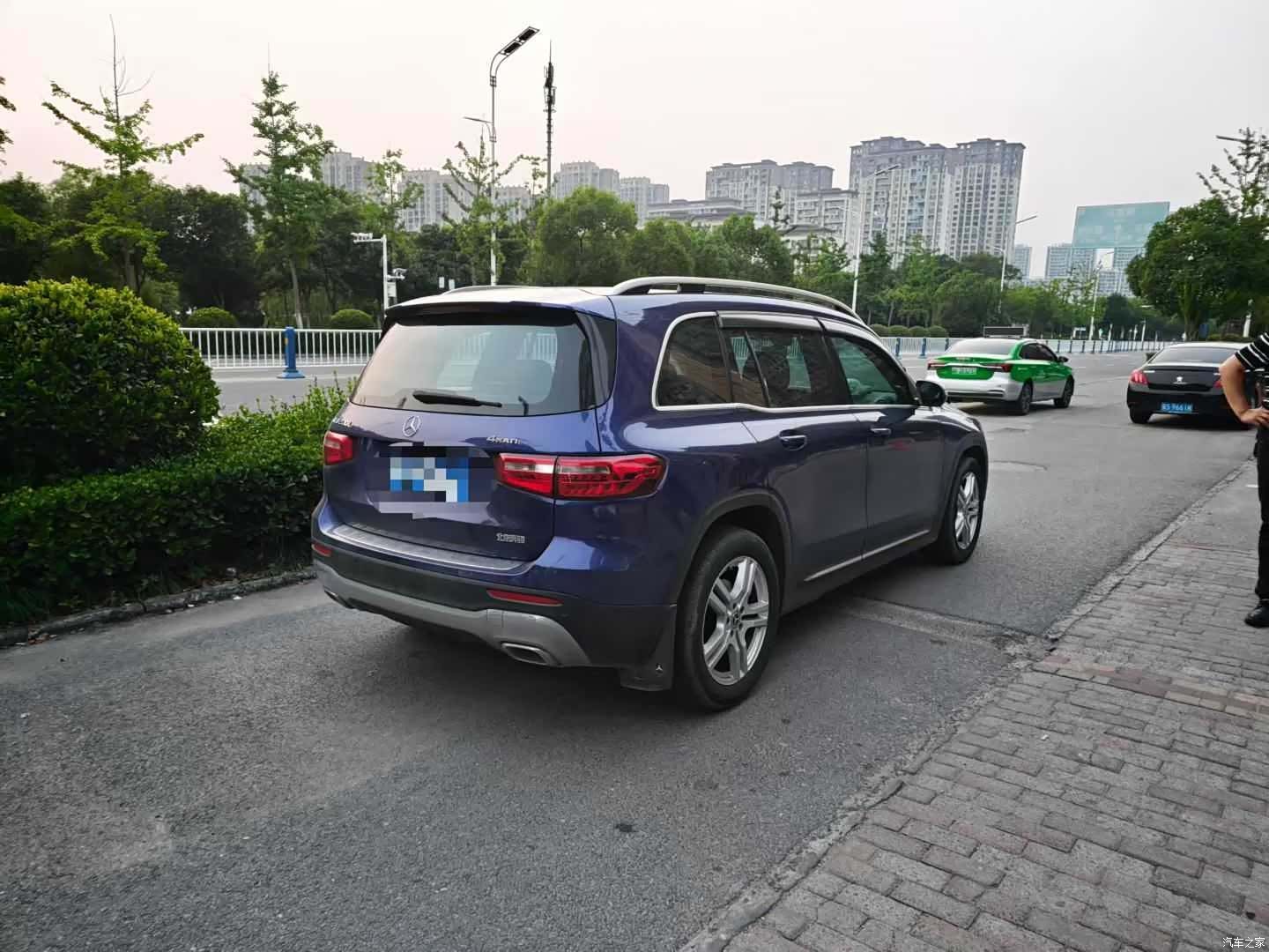 Mercedes-Benz GLB, 2020 4