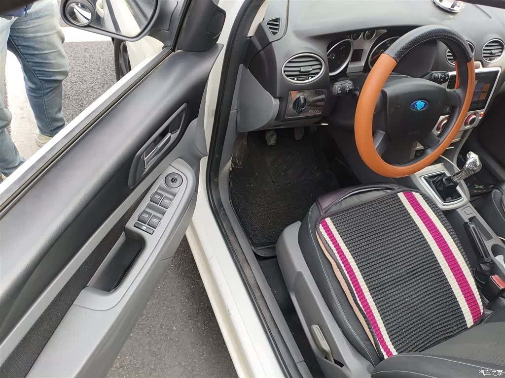 Ford Focus, 2014 14