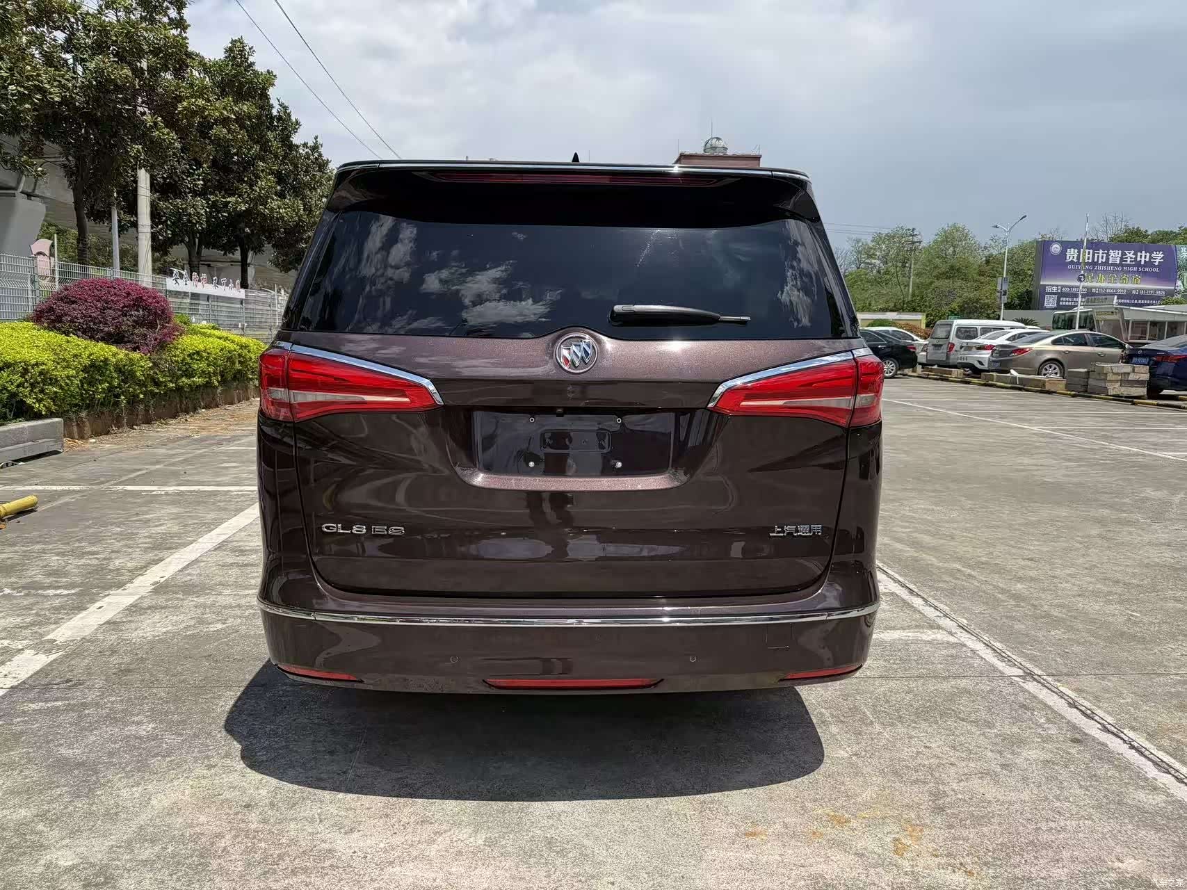 Buick GL8, 2018 6