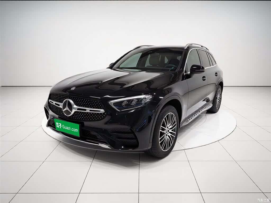Mercedes-Benz GLC, 2025 1
