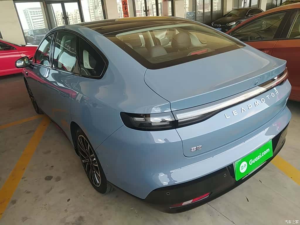 Leapmotor B01, 2025 все фото