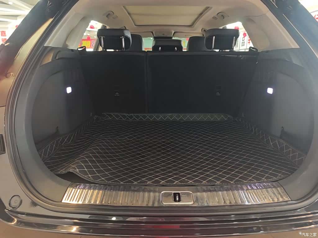 Hongqi HS5, 2020 19