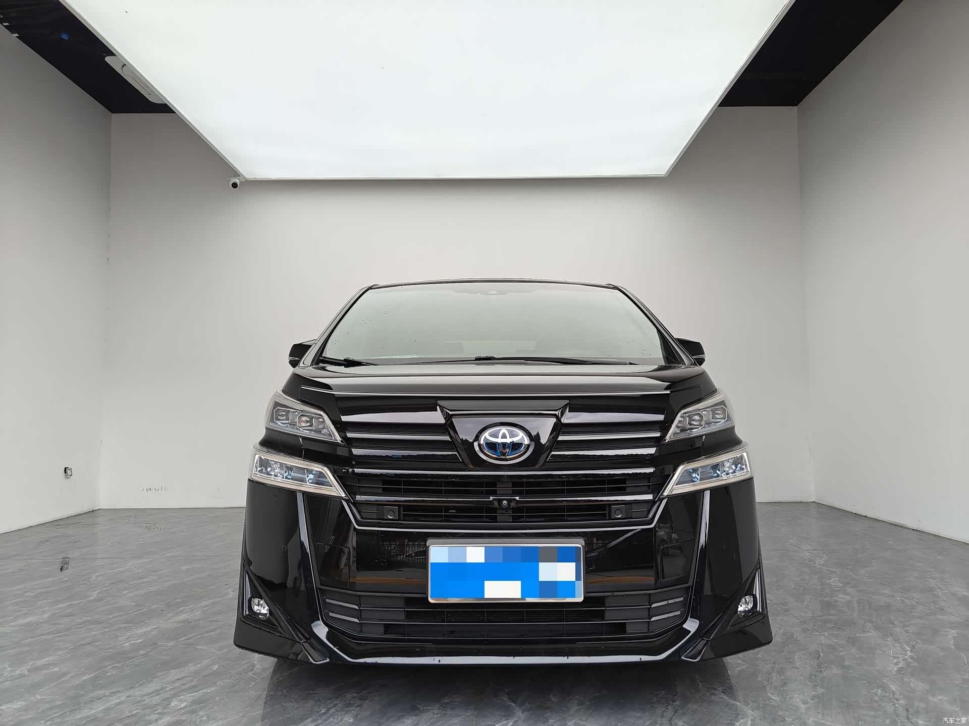 Toyota Alphard, 2020 2