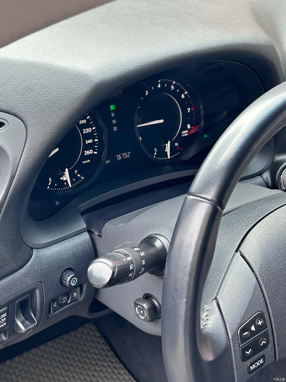 Lexus IS, 2010 9
