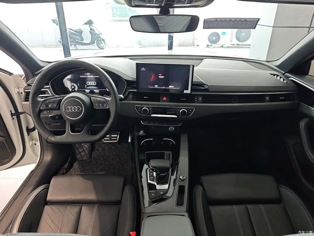 Audi A4L, 2023 10