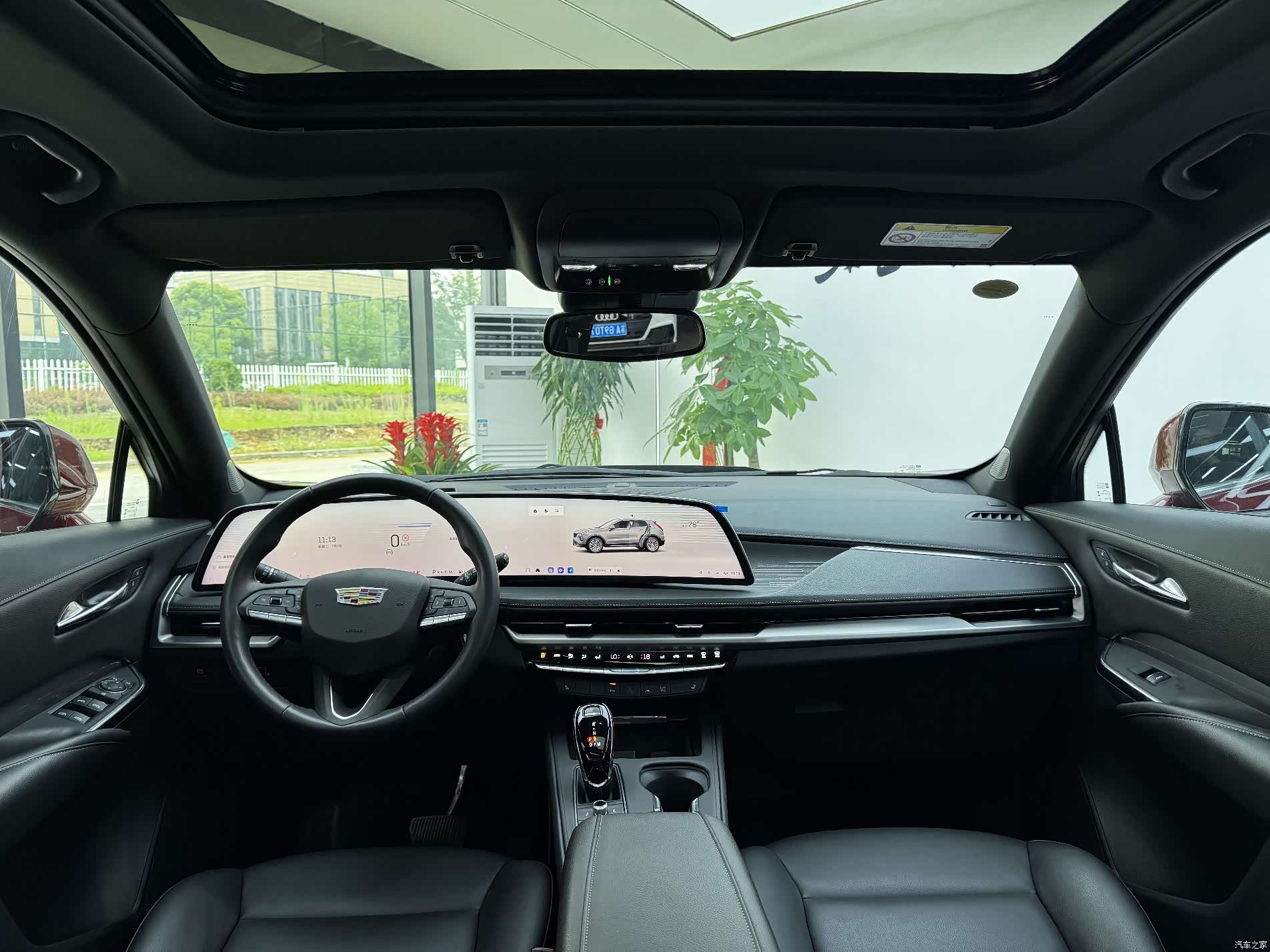 Cadillac XT4, 2025 6
