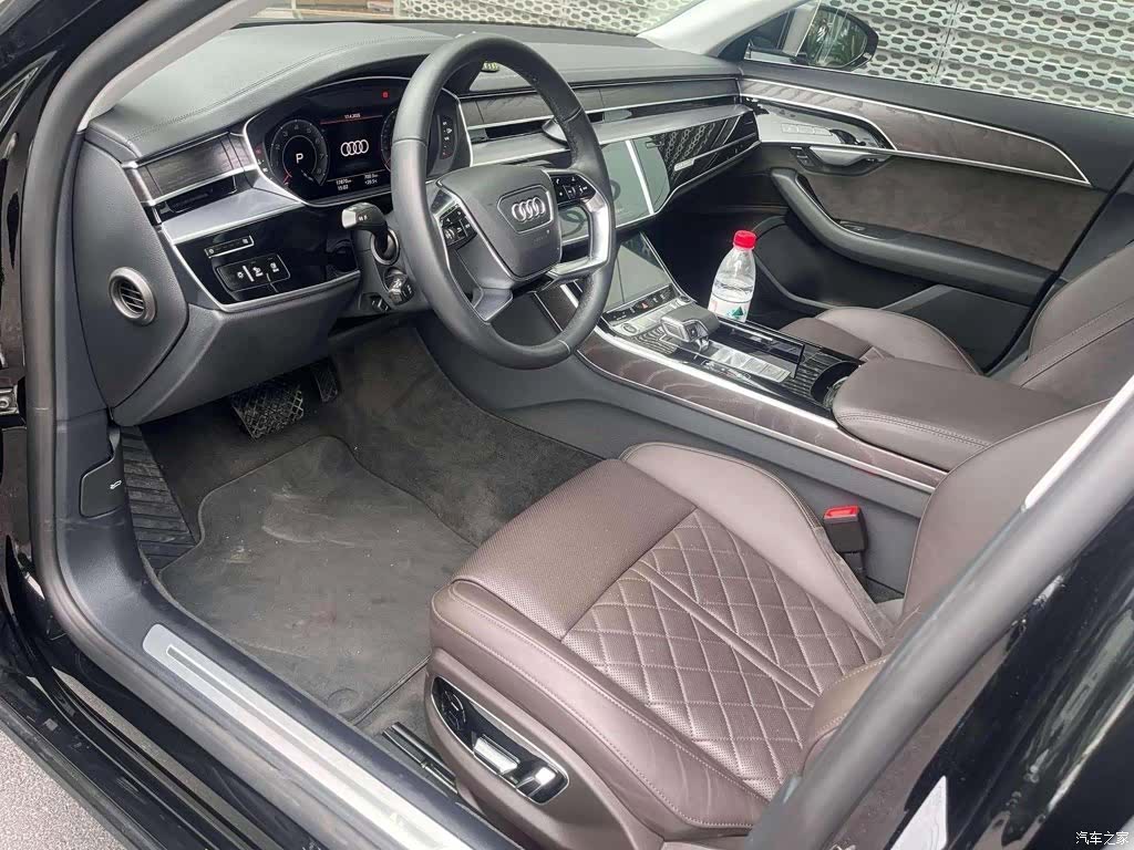 Audi A8L, 2021 7