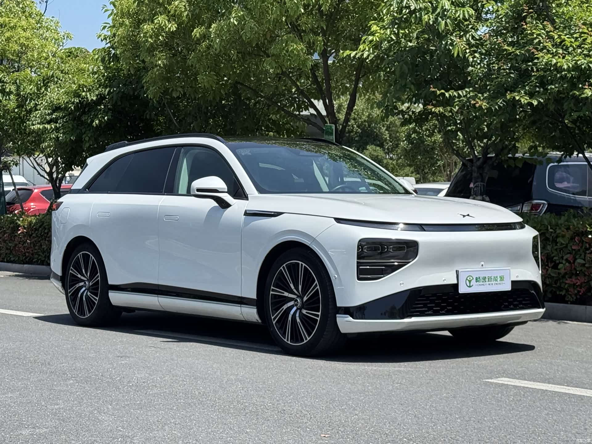 Xpeng G9, 2023 4