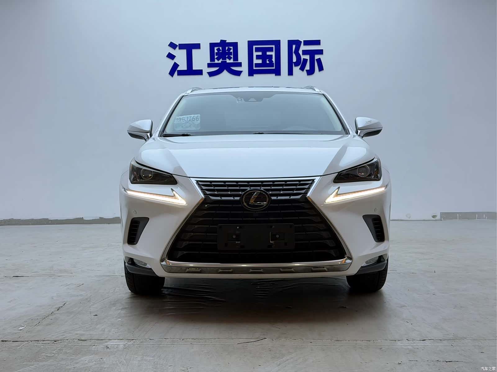 Lexus NX, 2021 2
