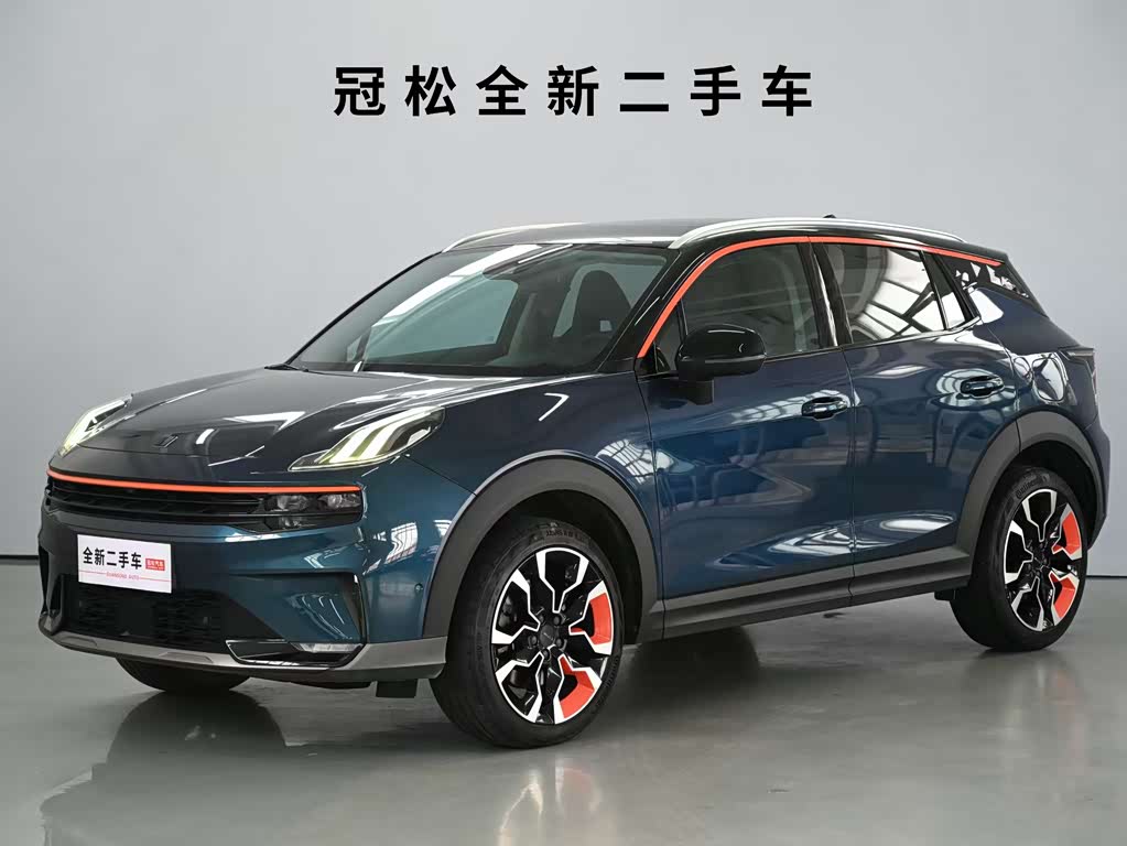 Lynk & Co 06