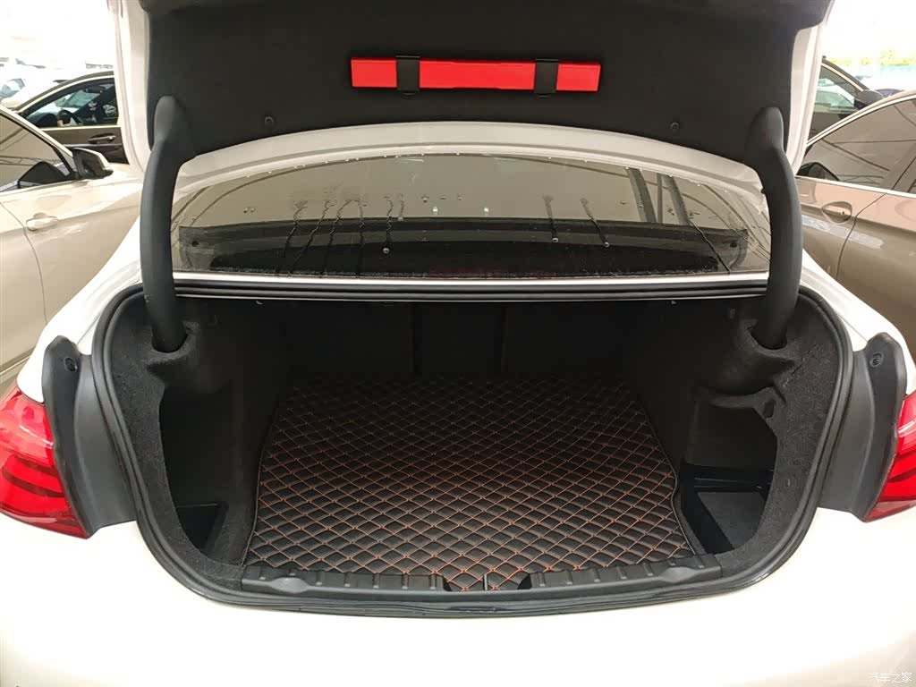 BMW 3 Series, 2018 19