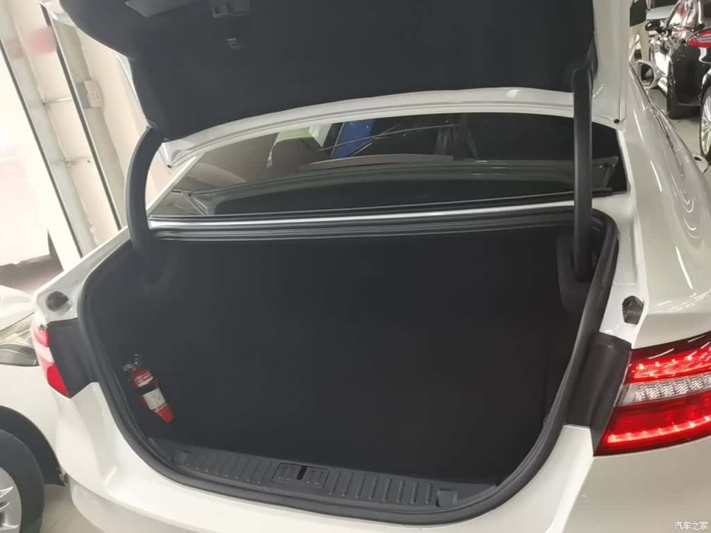 Ford Taurus, 2018 19