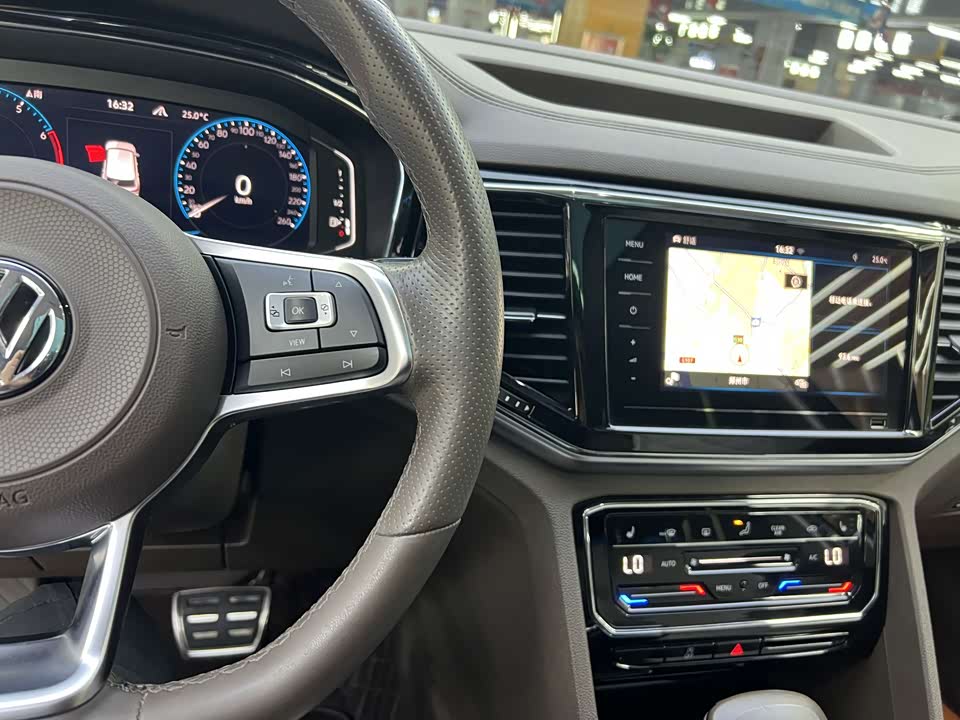 Volkswagen Tourang Volkswagen Tourang