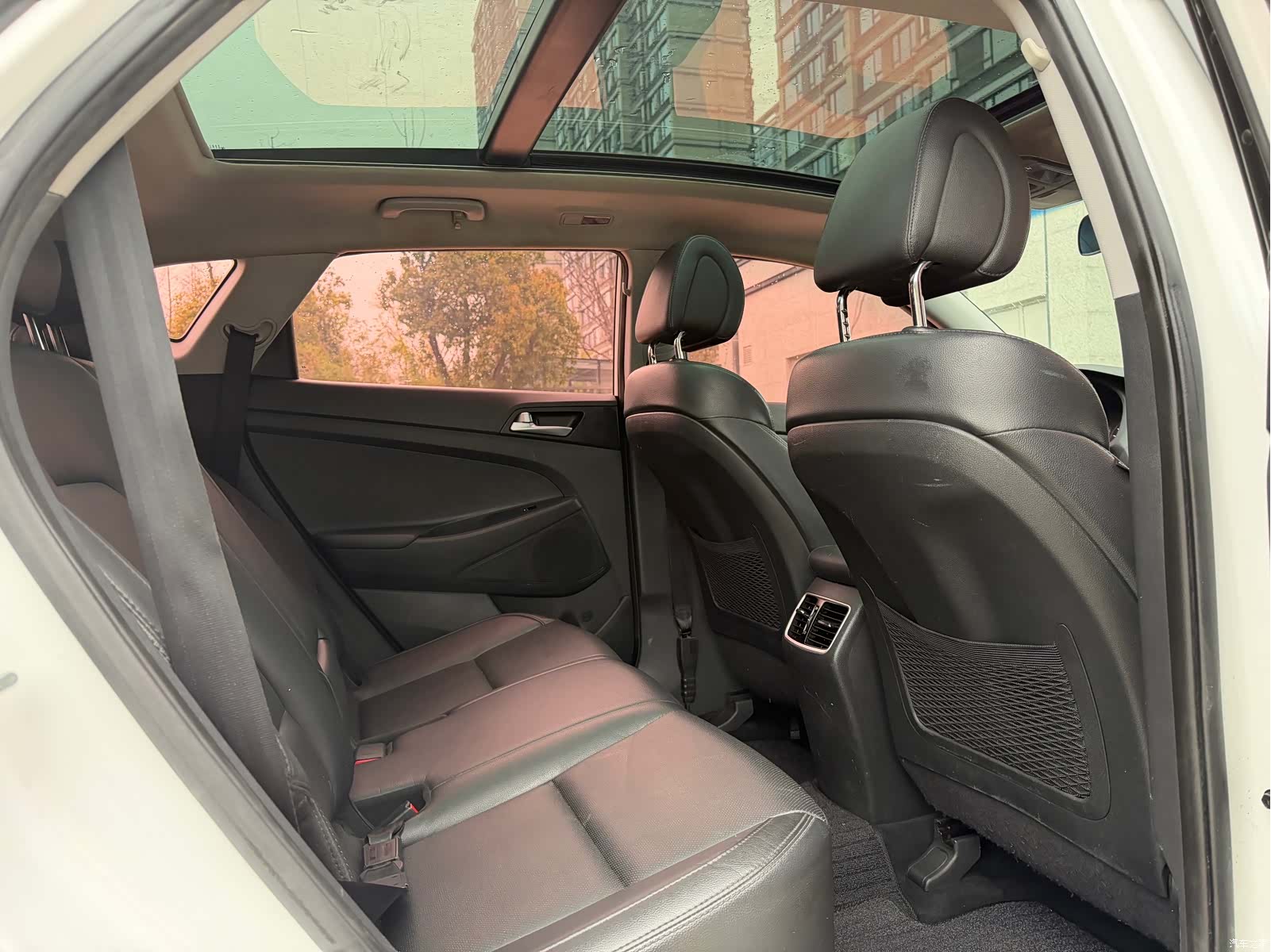 Hyundai Tucson, 2016 9