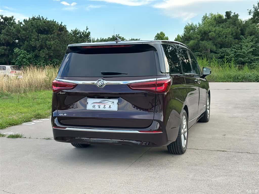 Buick GL8, 2022 6
