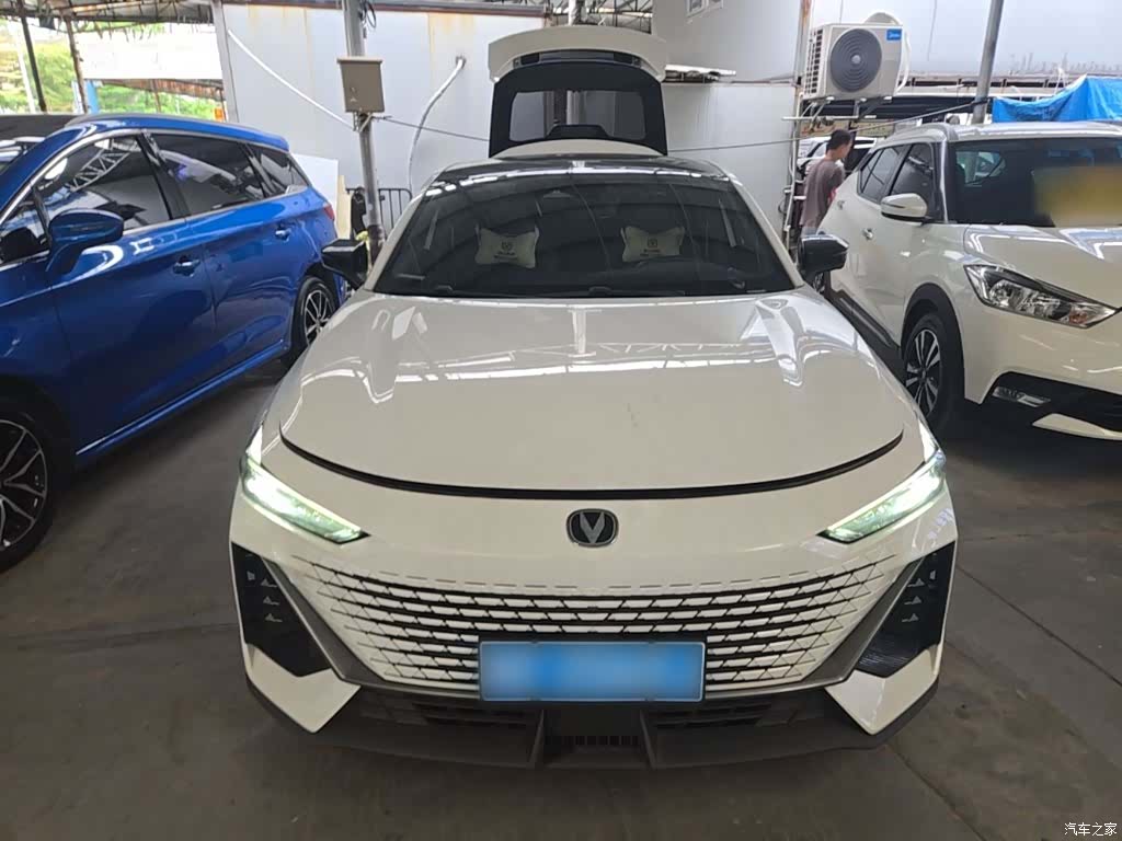 Changan UNI-V, 2024 3