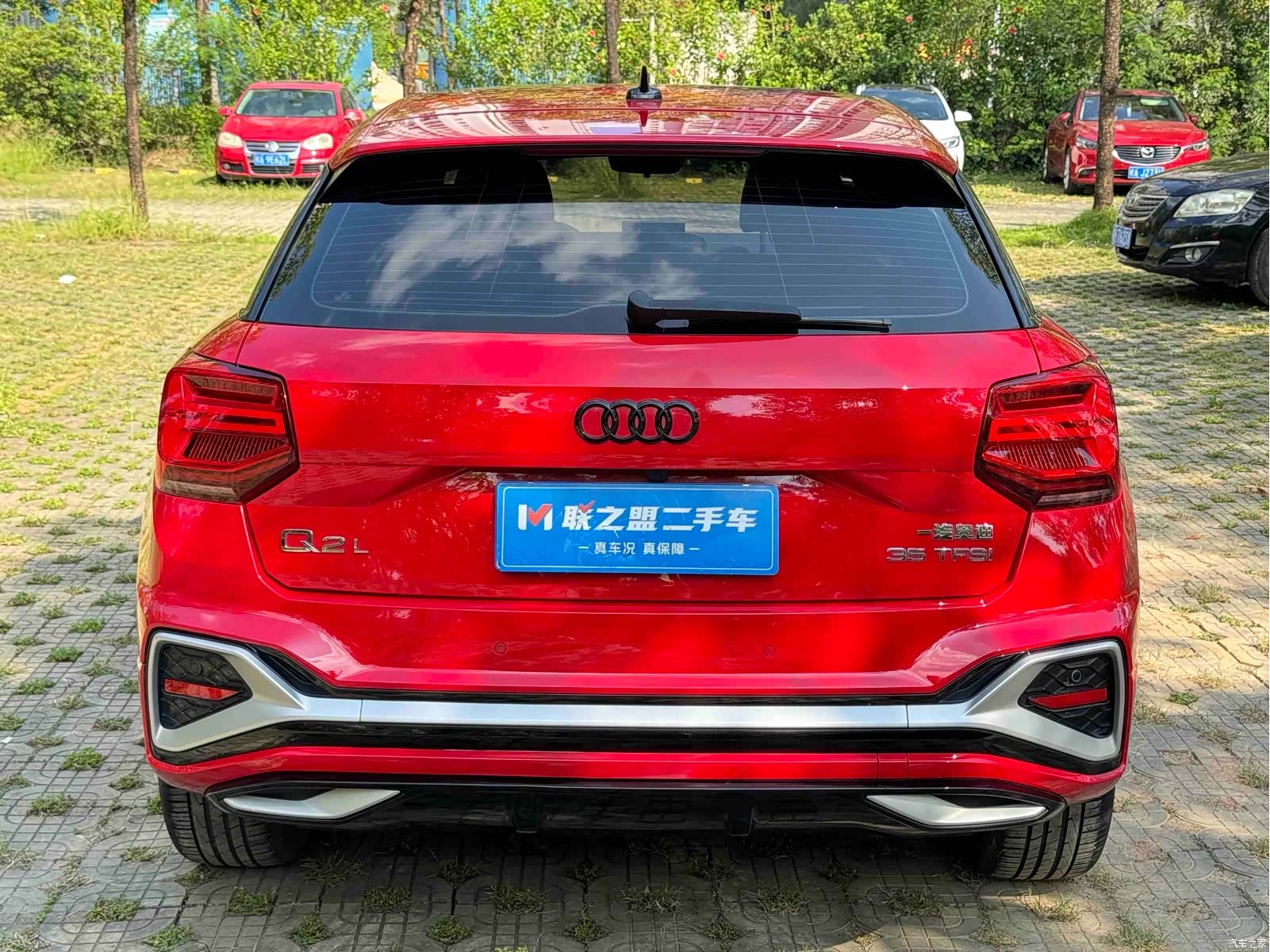 Audi Q2L, 2022 все фото