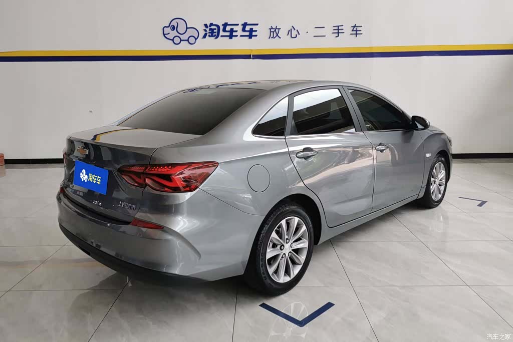 Chevrolet 320, 2021 3