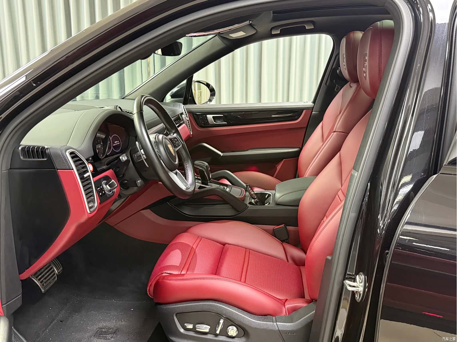 Porsche Cayenne, 2018 4