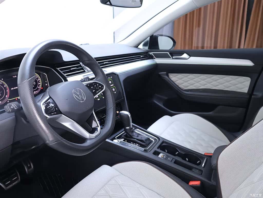 Volkswagen Magotan, 2023 10