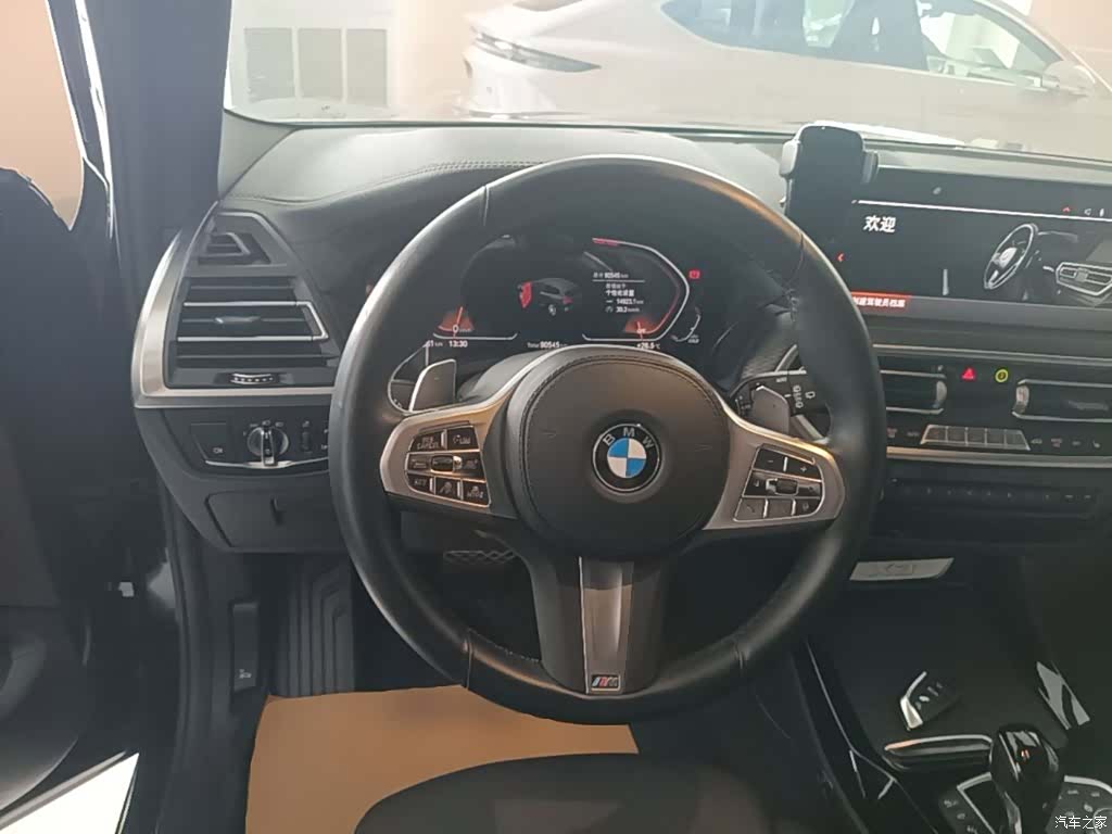 BMW X3, 2022 11