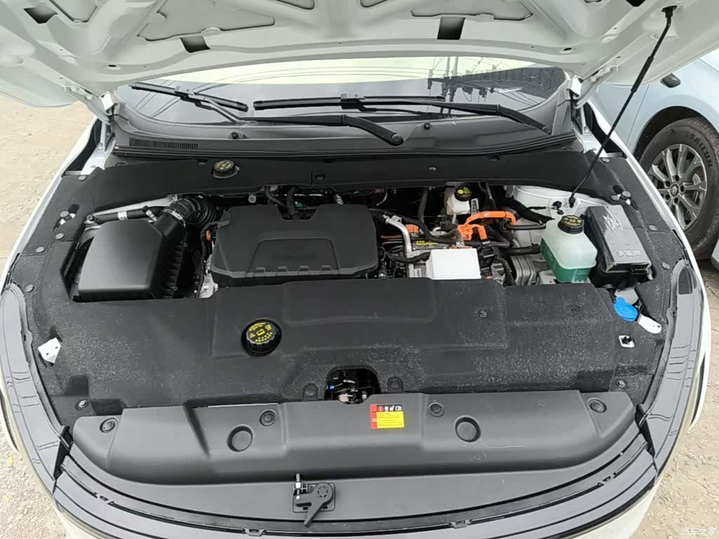 Wuling Starlight, 2024 20