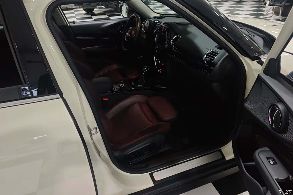 Mini Clubman, 2016 8