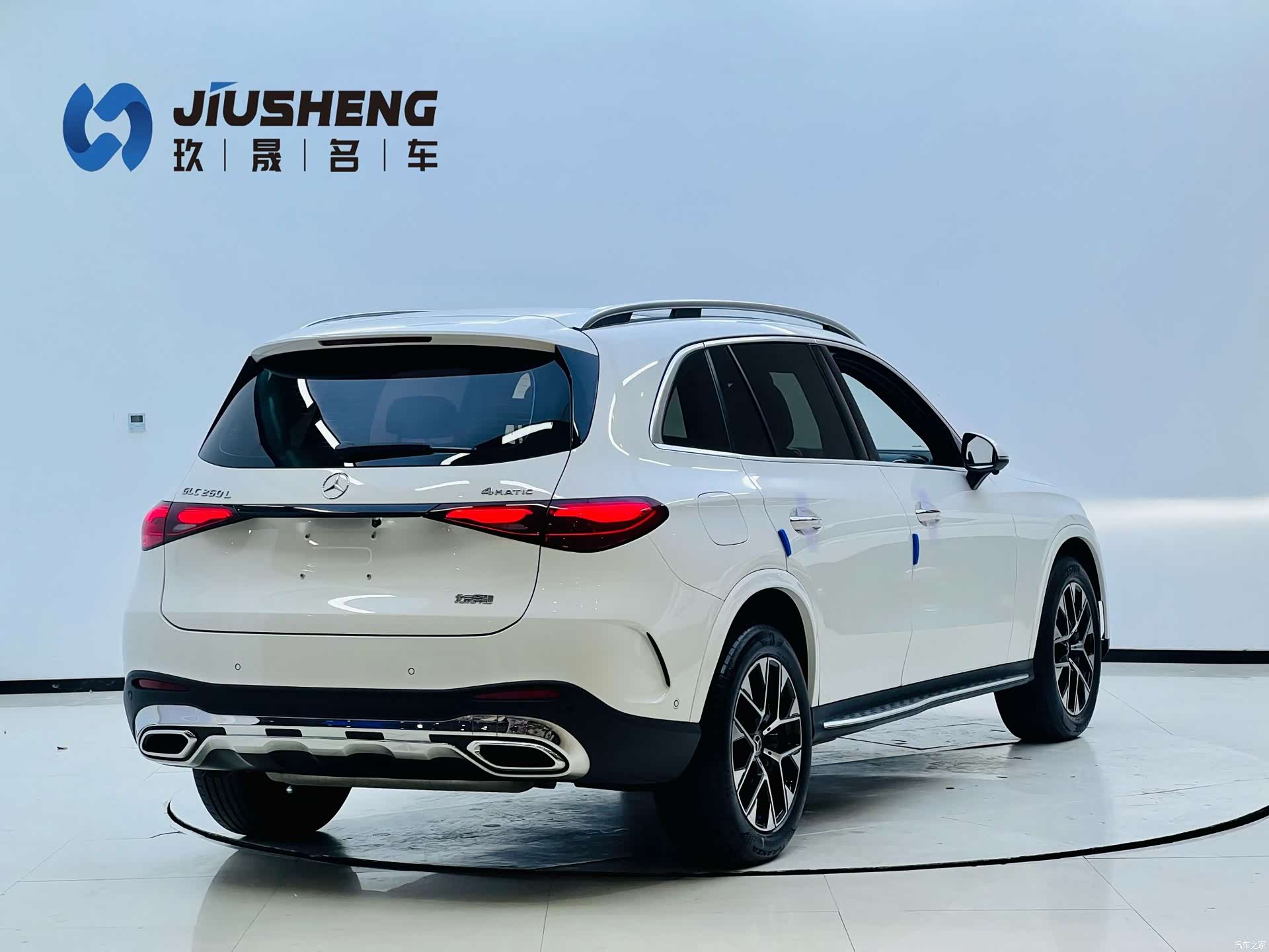 Mercedes-Benz GLC, 2023 13