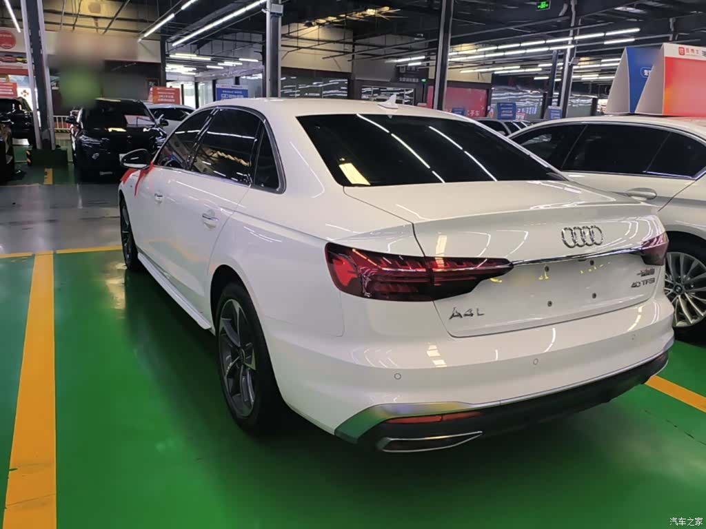 Audi A4L, 2024 все фото