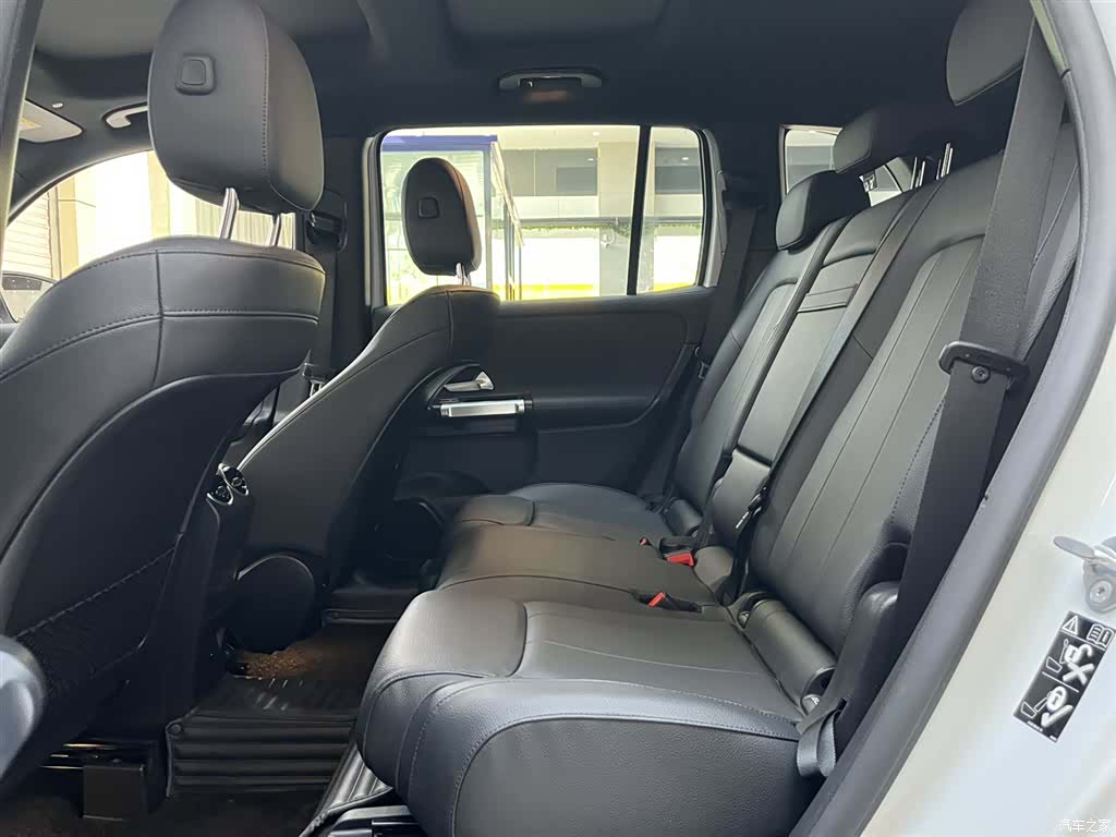 Mercedes-Benz GLB, 2021 16