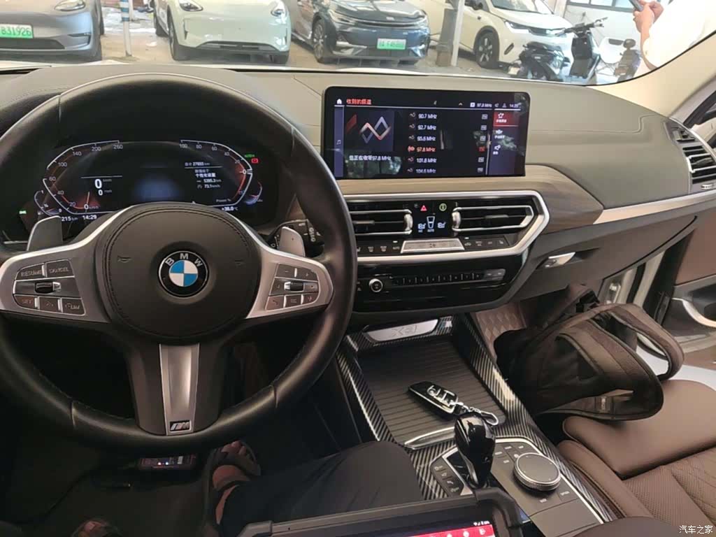 BMW X3, 2024 10