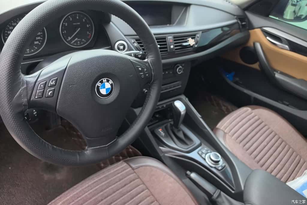BMW X1, 2014 12
