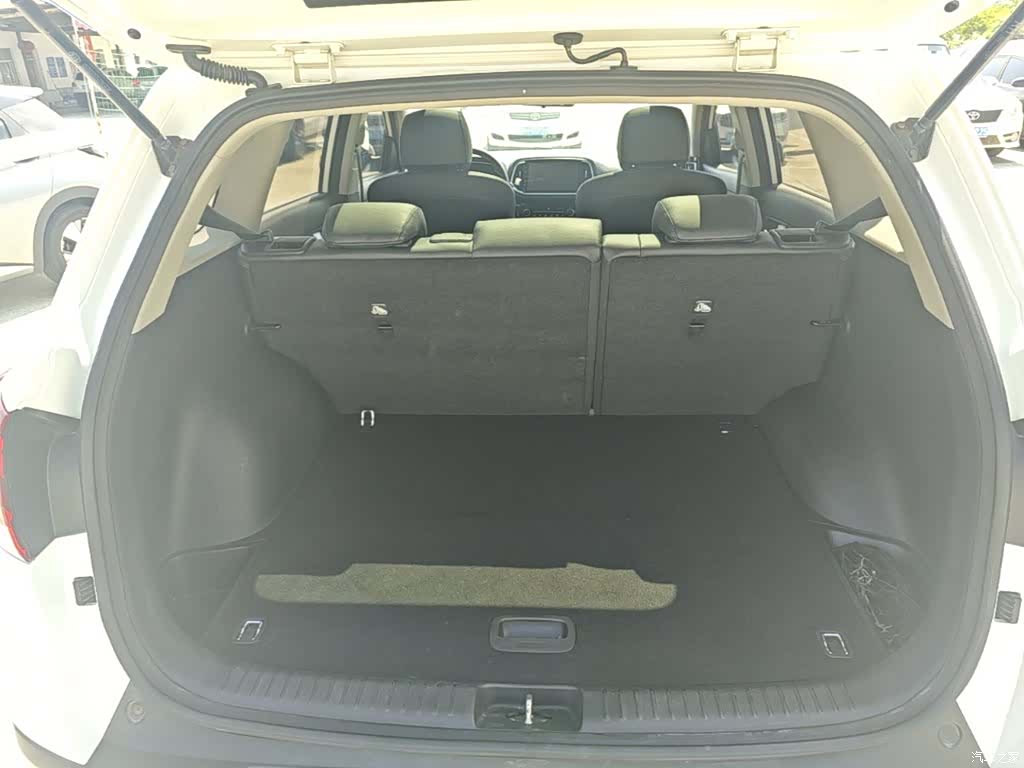 Kia KX3, 2016 19
