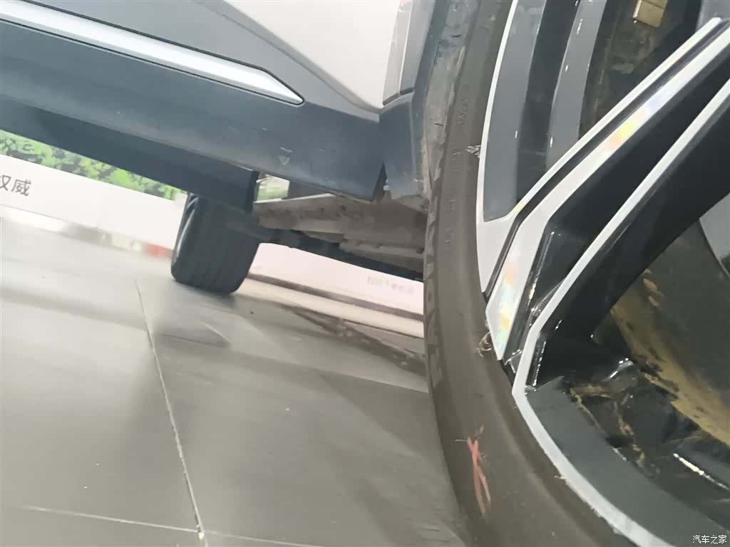 Geely Galaxy L7, 2024 21