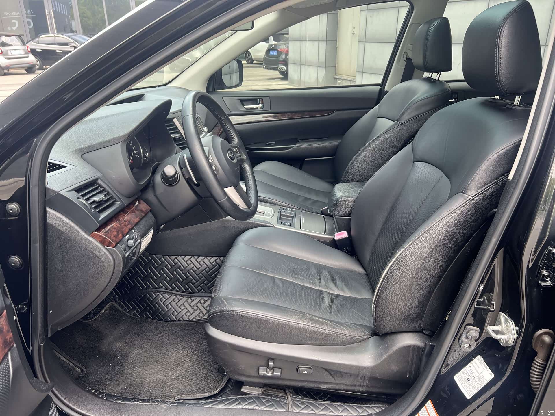 Subaru Outback, 2012 4