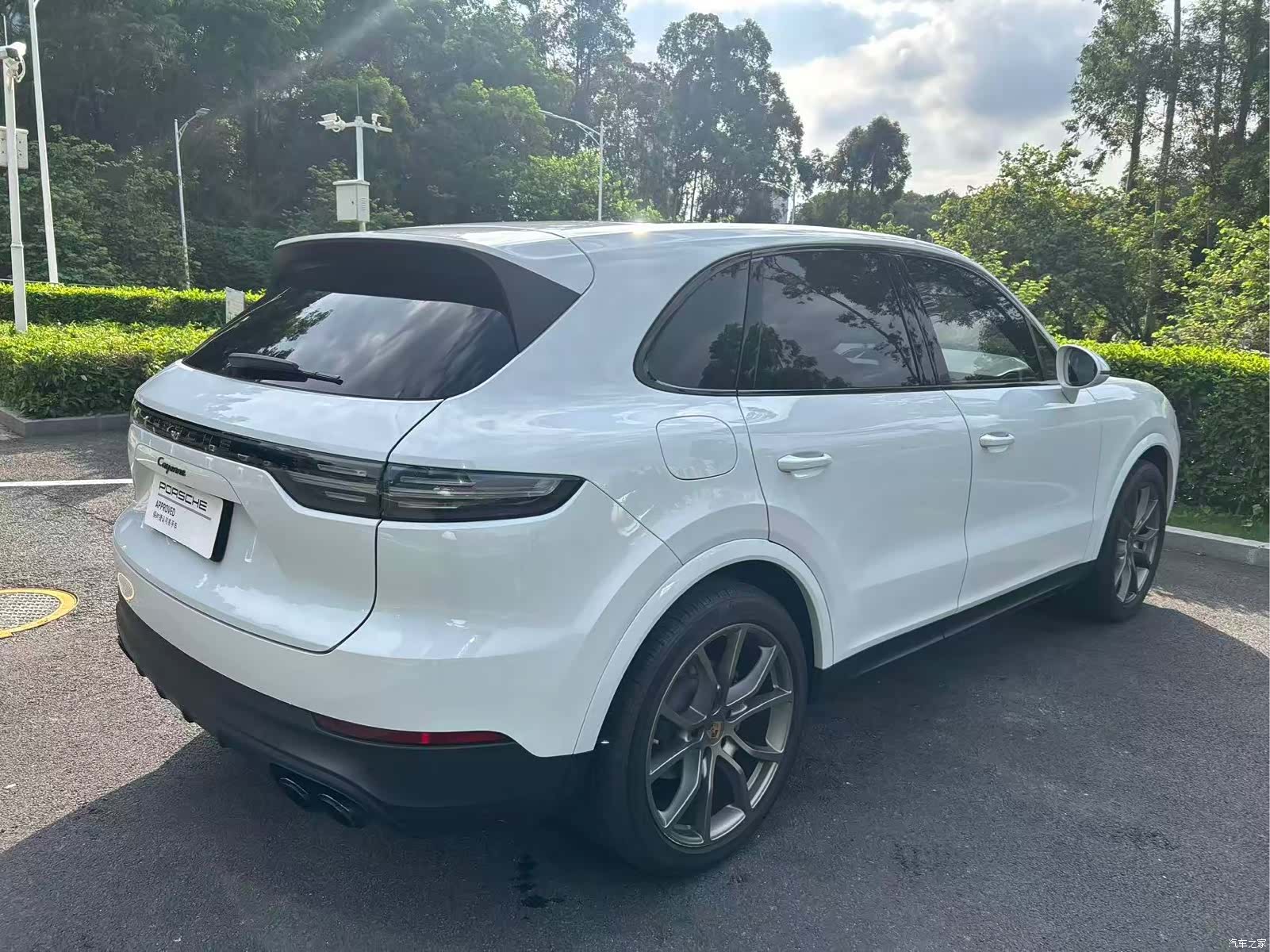 Porsche Cayenne, 2023 11