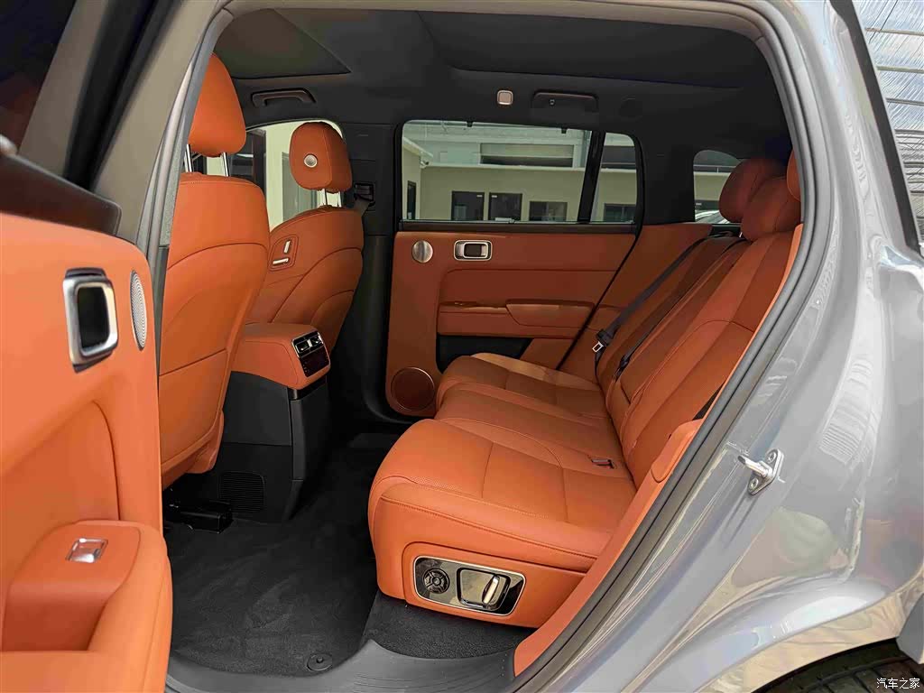 Li Auto L7, 2025 все фото