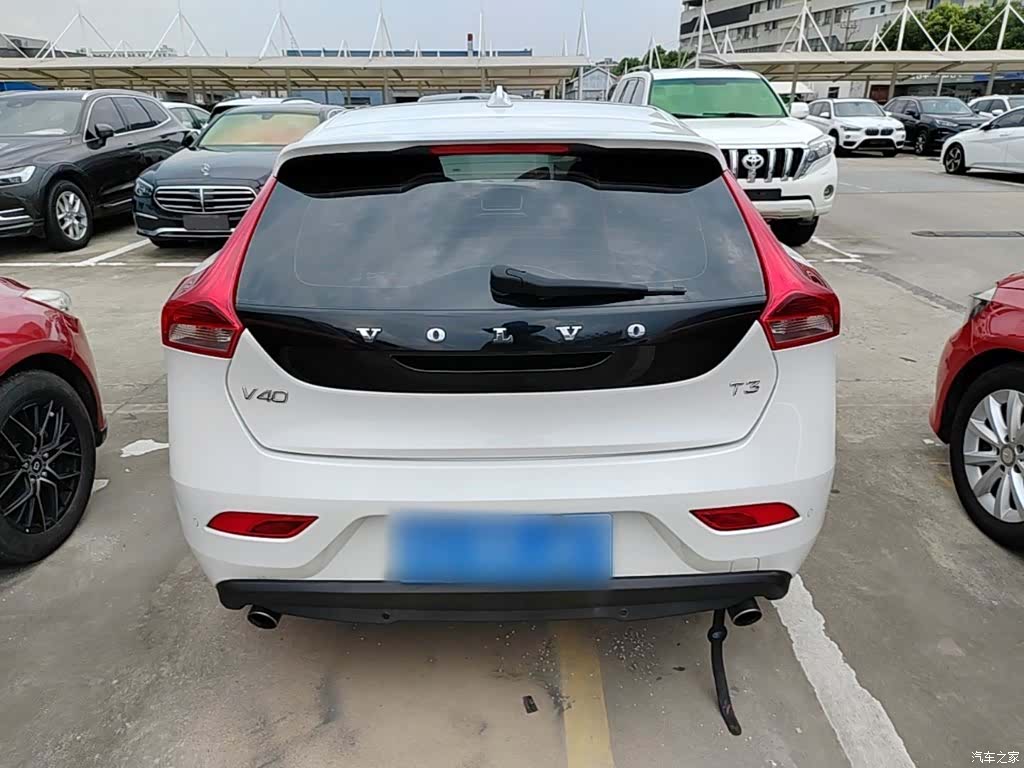 Volvo V40, 2015 6