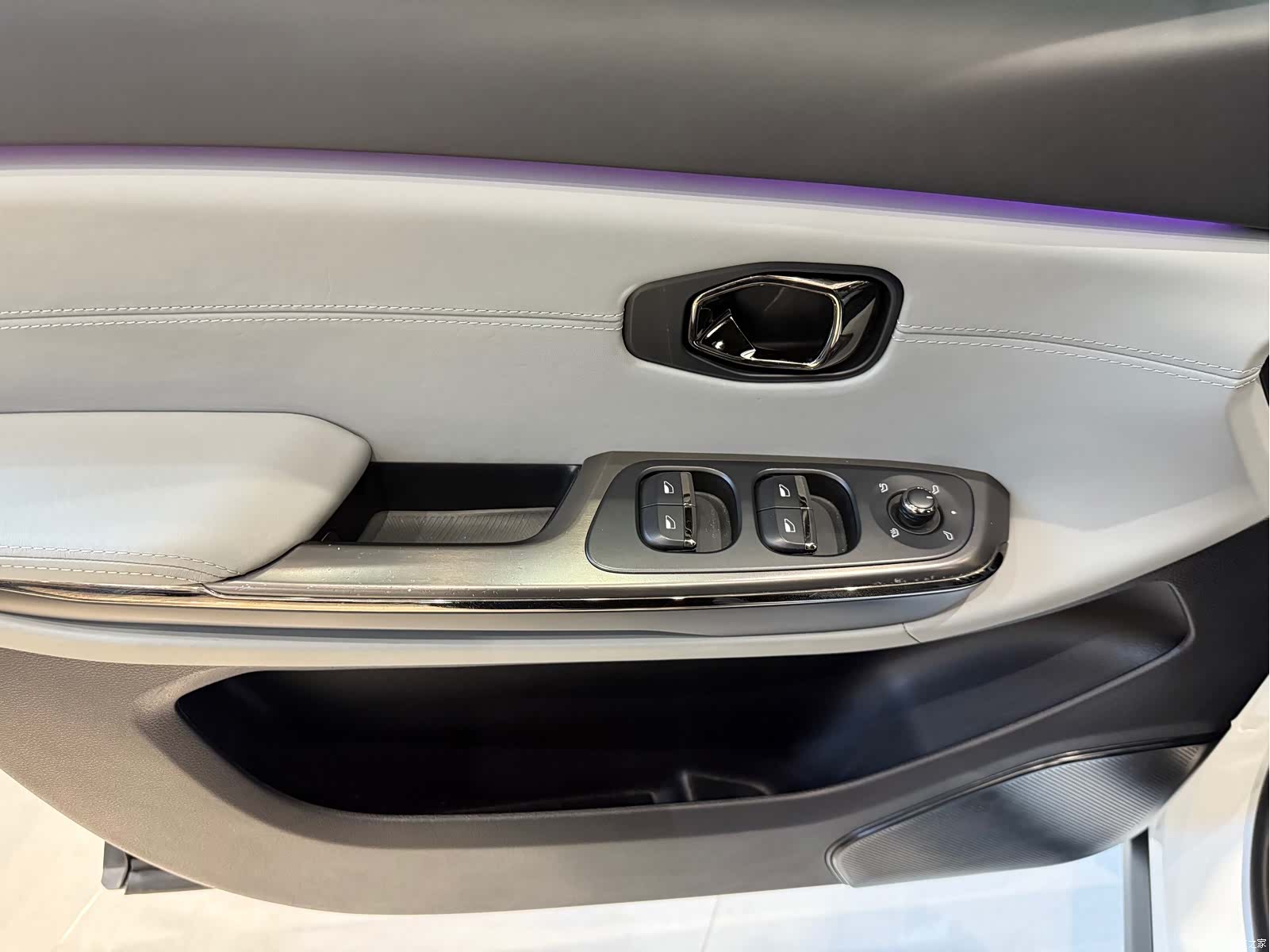 NIO EC6, 2021 11