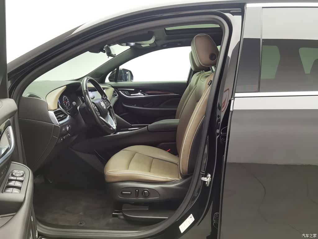 Buick Enclave, 2020 10