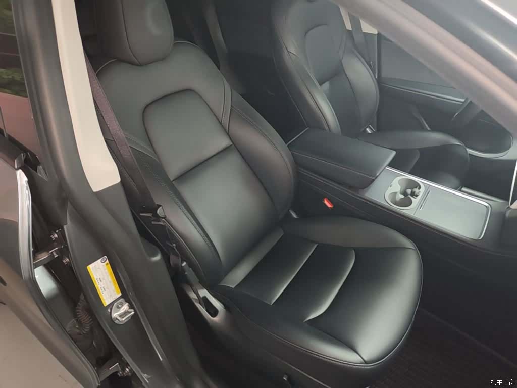 Tesla Model Y, 2024 25