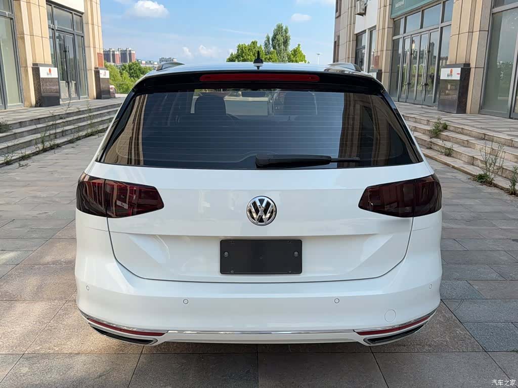 Volkswagen Variant, 2018 13