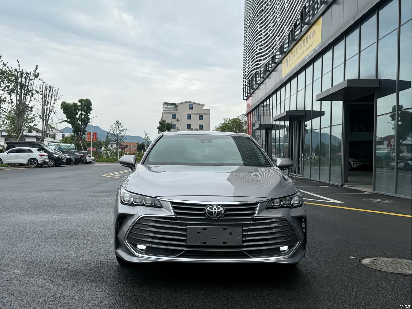 Toyota Avalon, 2022 2