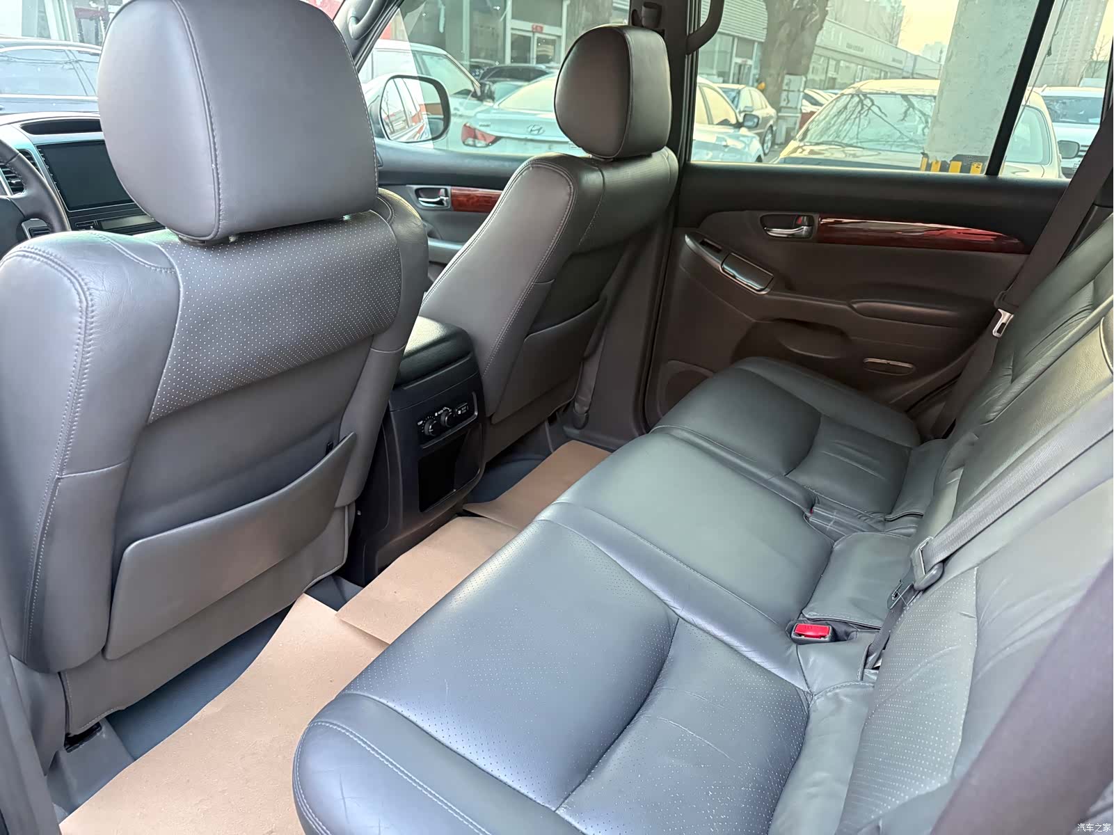 Toyota Prado, 2009 6