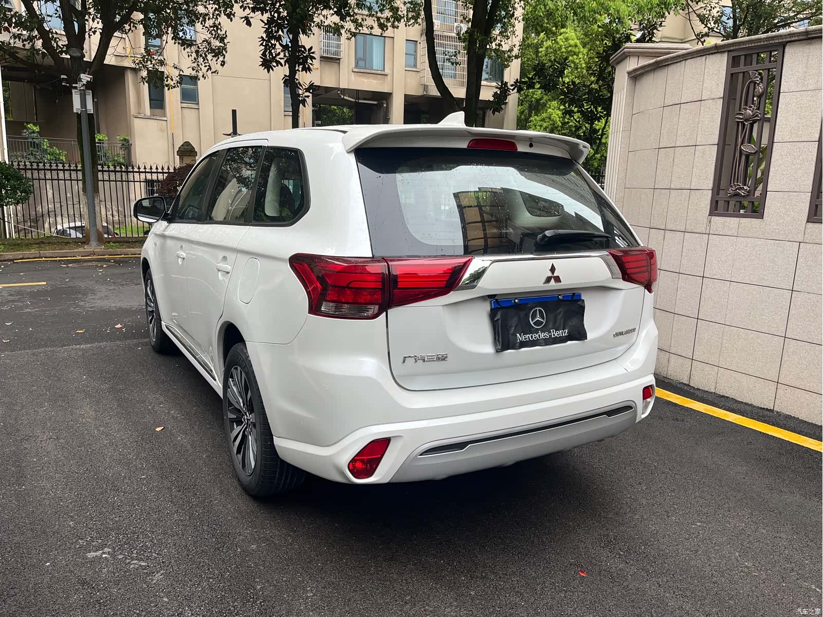 Mitsubishi Outlander, 2023 4