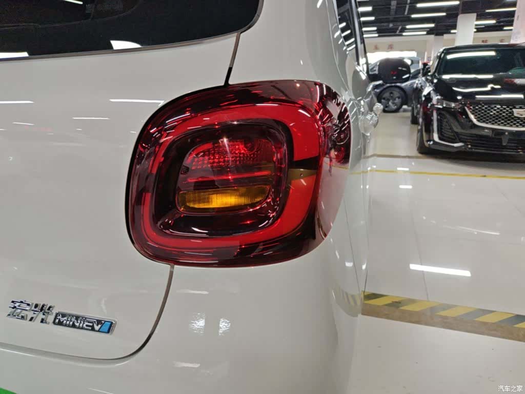 Wuling MINIEV, 2025 8
