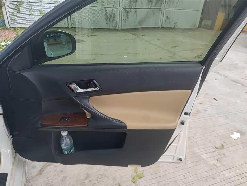 Toyota Reiz Toyota Reiz