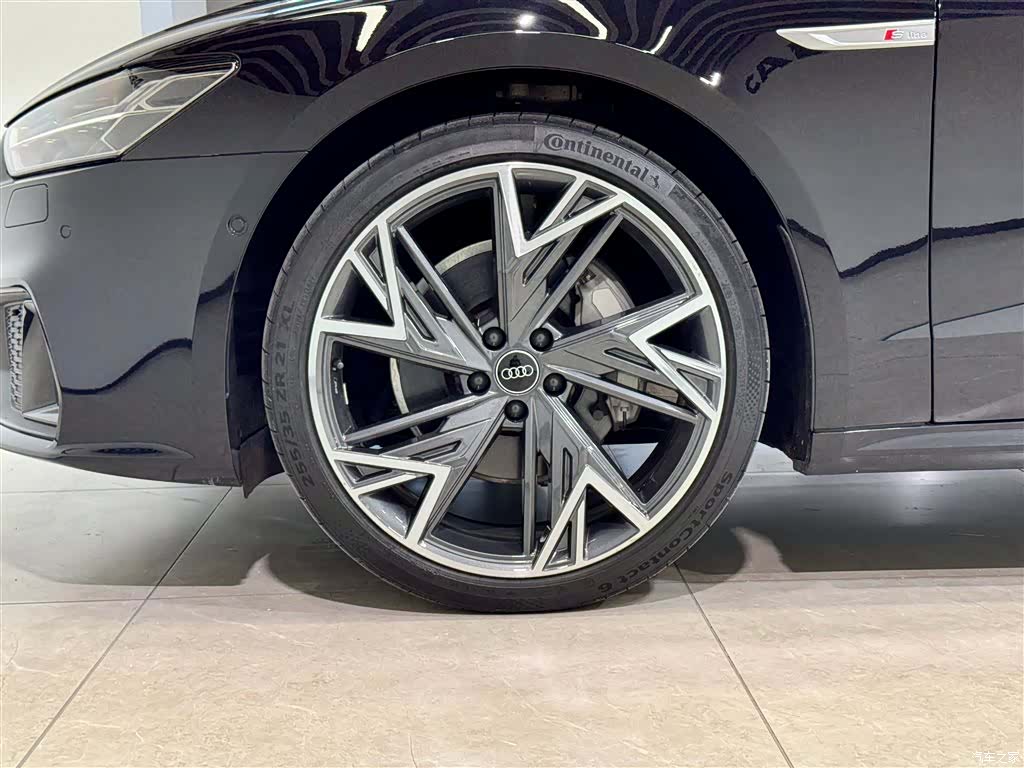 Audi A7L, 2024 10